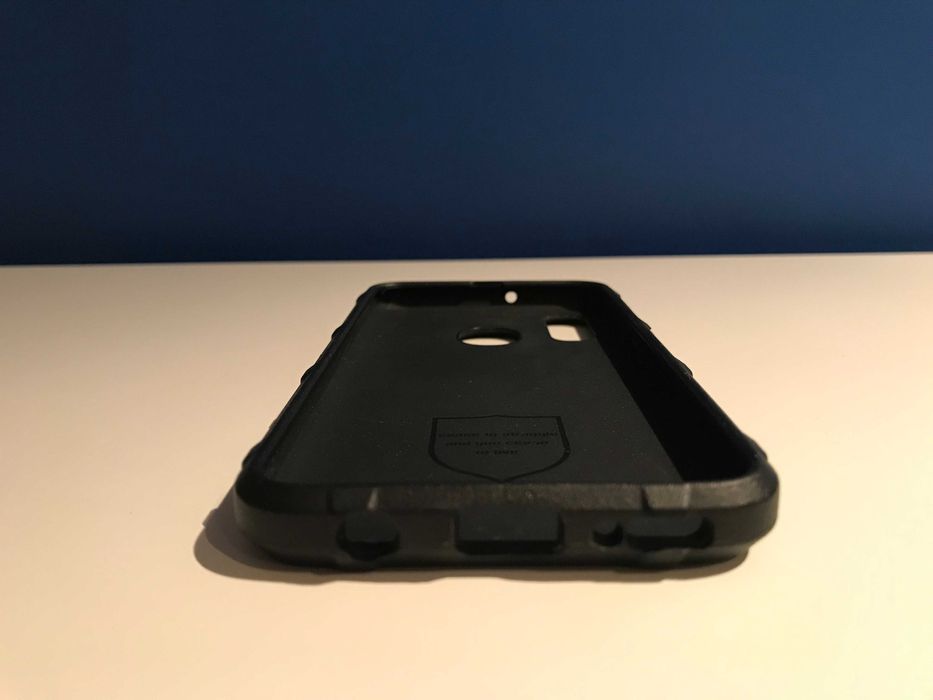 Etui na telefon komórkowy