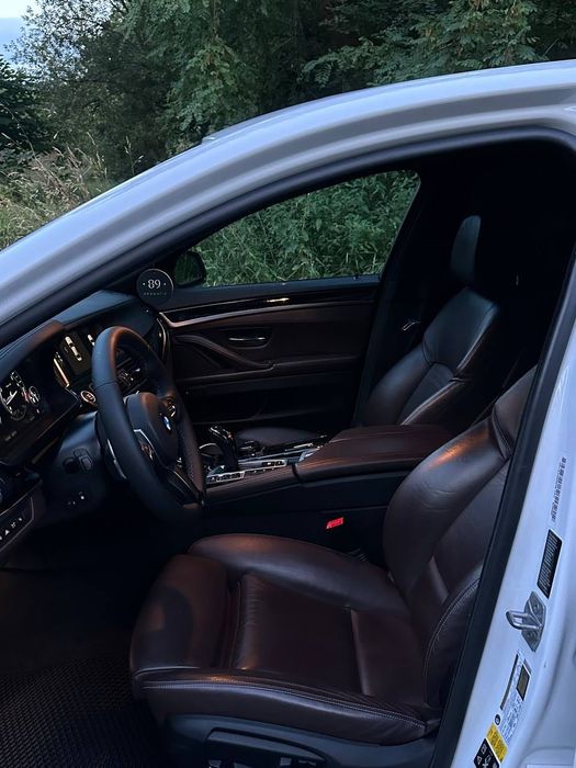 BMW F10 550 Xdrive 2016