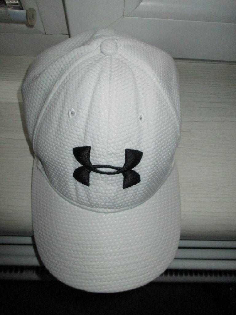 Кепка Under Armour белая