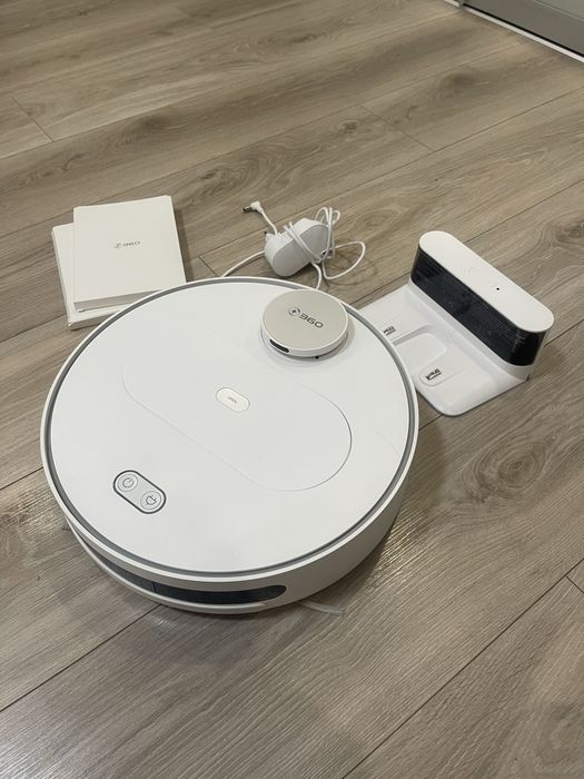Робот-пилосос 360 S6 (з зарядною станцією)