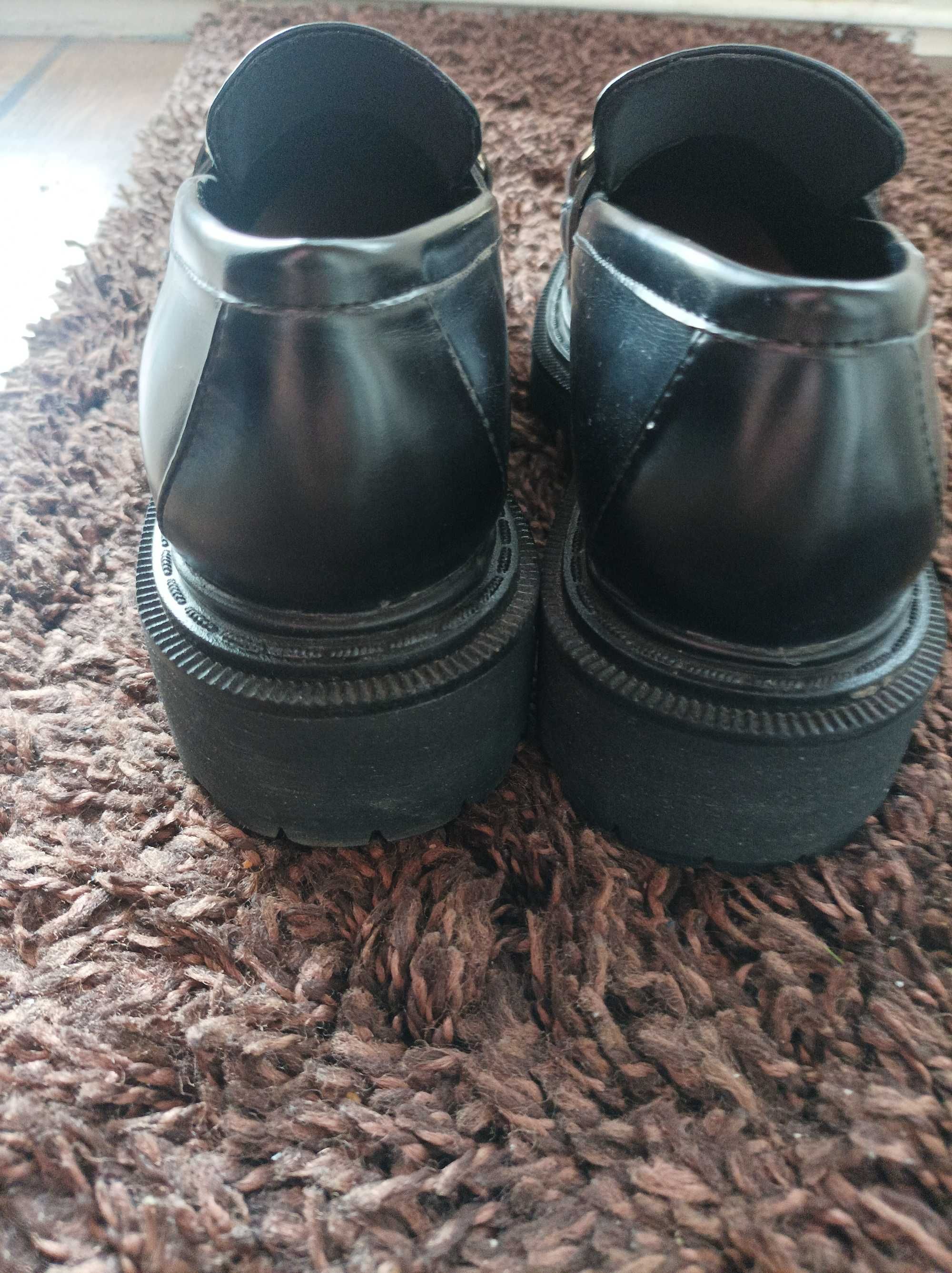 Buty czarne mokasyny jak nowe