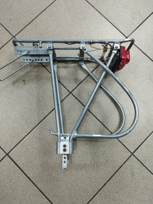 Solidny aluminiowy bagażnik rowerowy 26 28