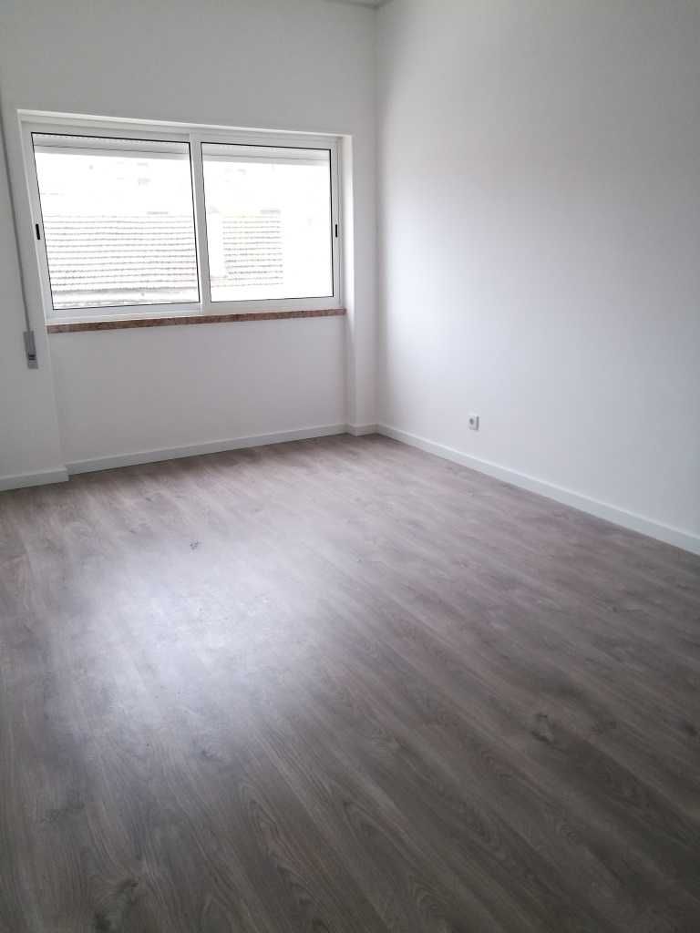 T2 Renovado Alhos Vedros