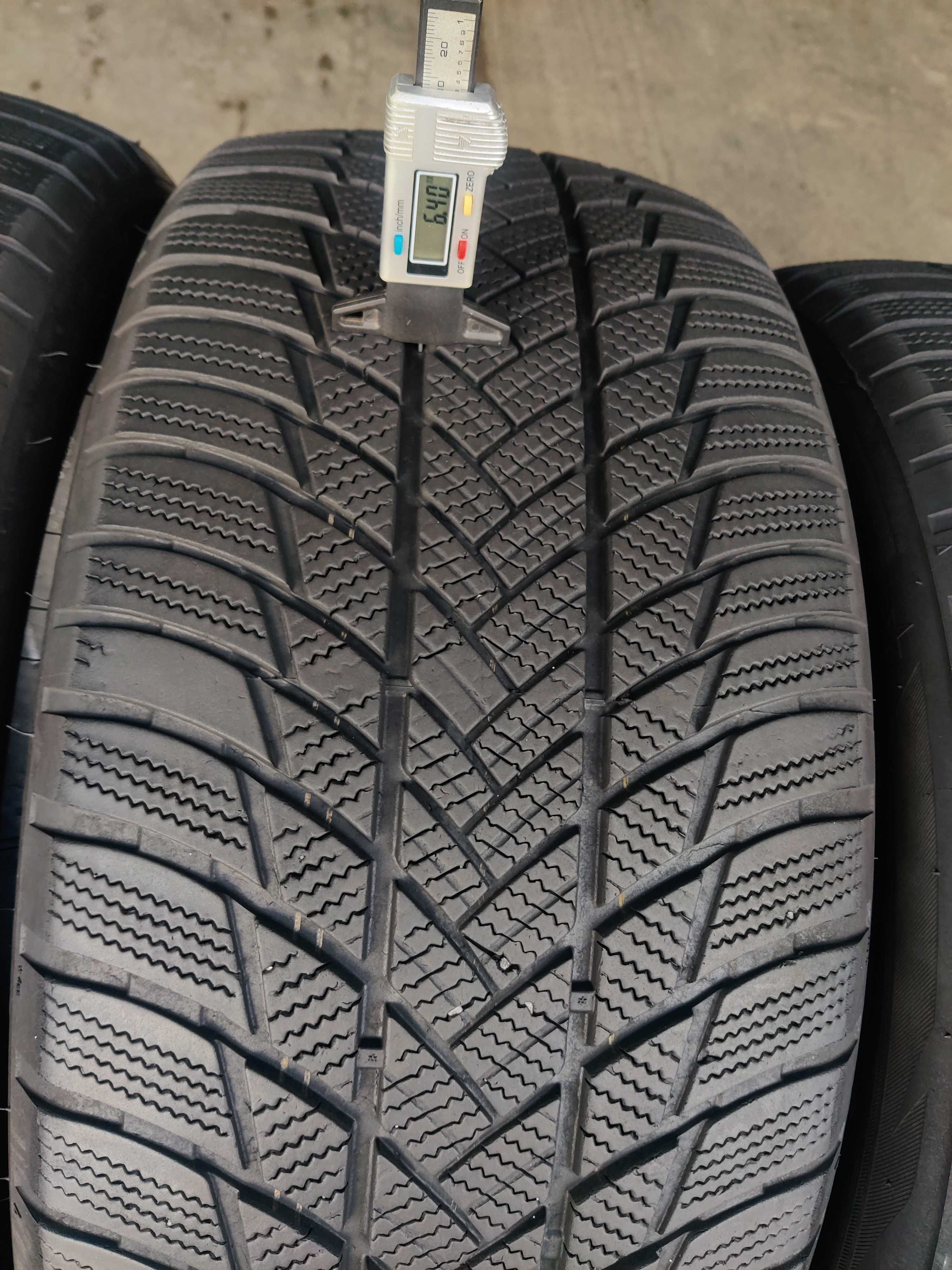 R21 285/45 зимові шини Bridgestone Blizzak LM001 Run Flat RSC