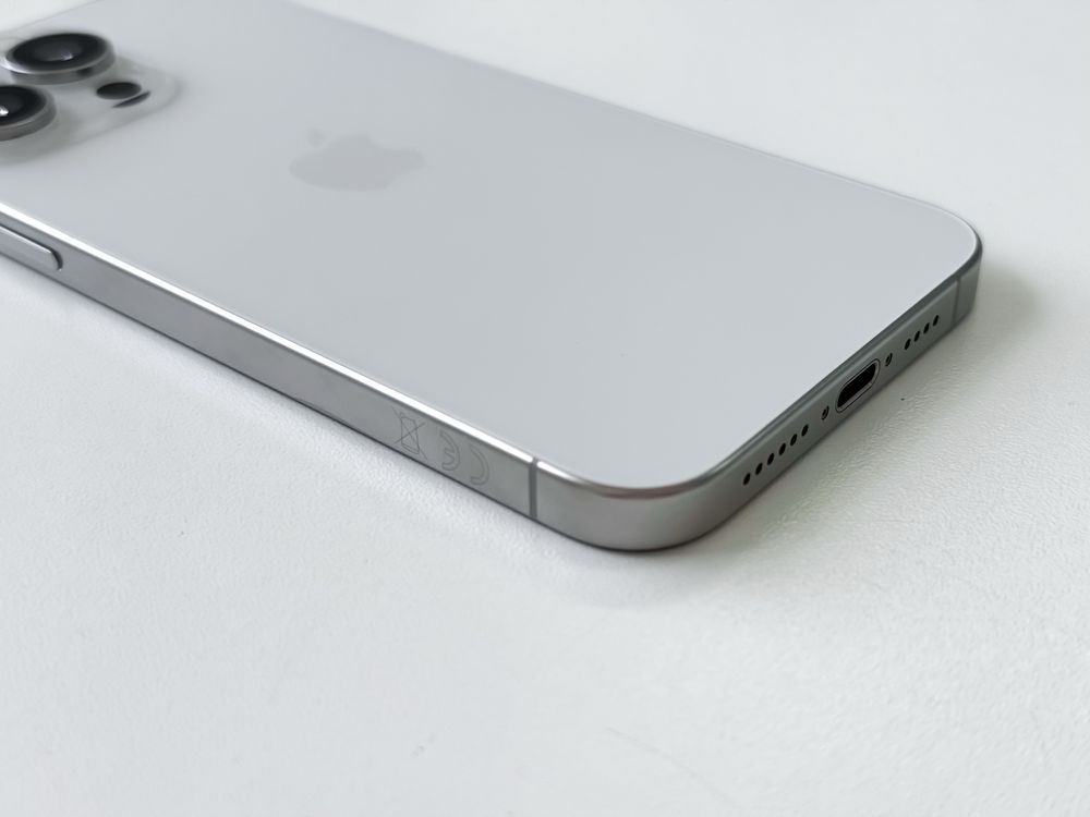 iPhone 15 Pro Max 256 GB Biała Perelka jak Nowy Sklep Gwarancja