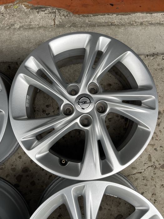 Диски Опель. R16/5/108/7J/ET44.