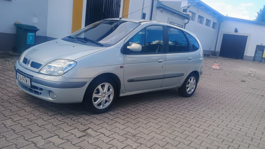 Renault Scenic 1,6 16V benzyna plus LPG klimatronic