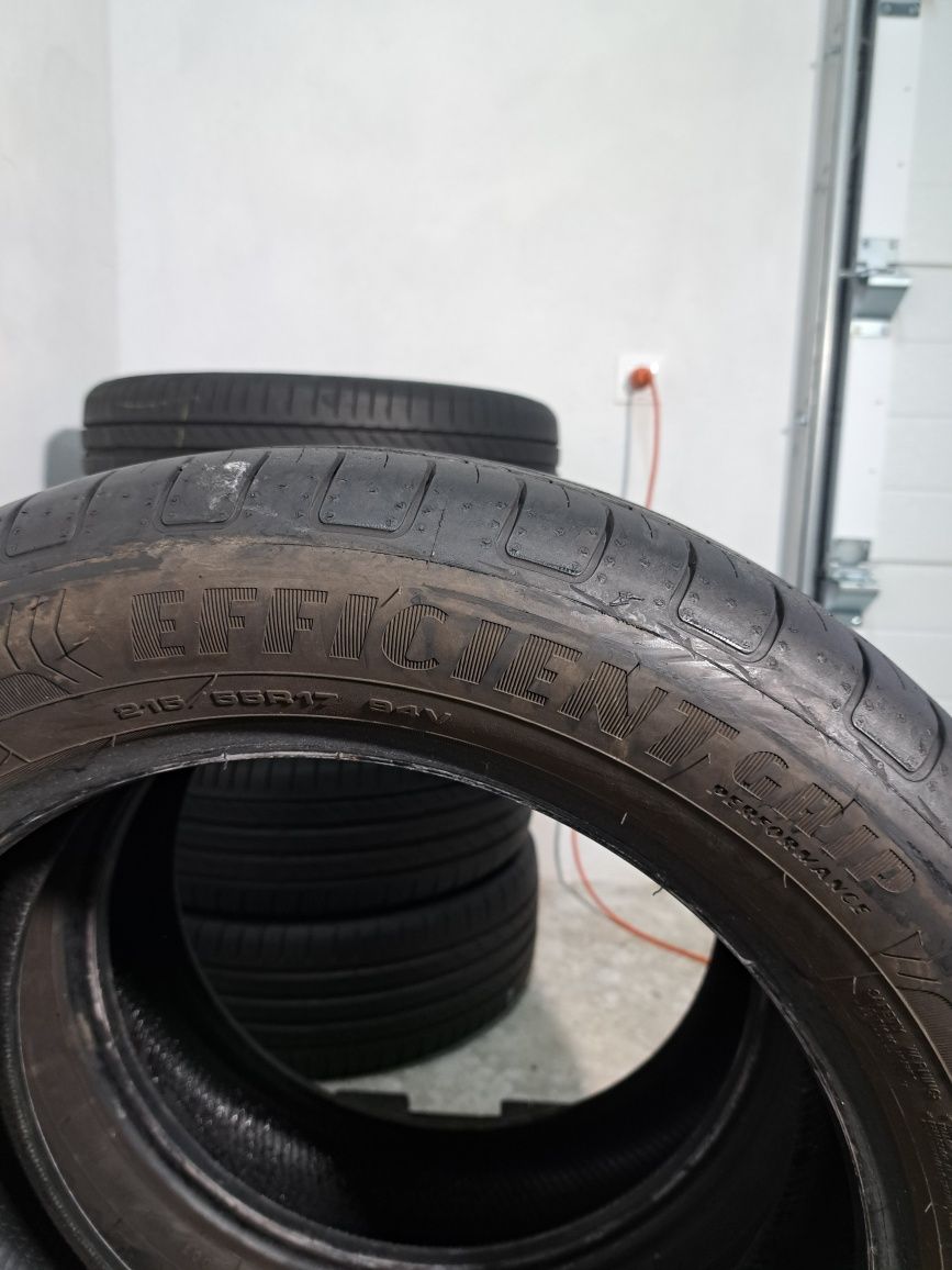 Шини колеса 215 55 R17 GOODYEAR Efficient Grip Performance резина Літо