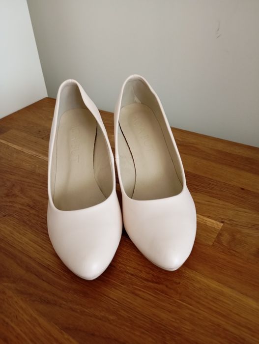 Buty Aga But r.39