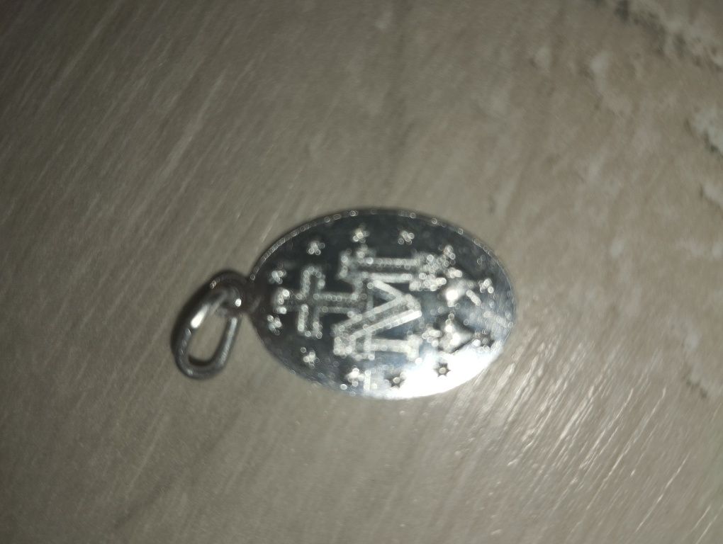 Medalik Matka Boska Fatimska