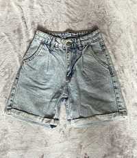 літні джинсові шорти