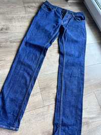 Męskie spodnie jeansowe Seven7