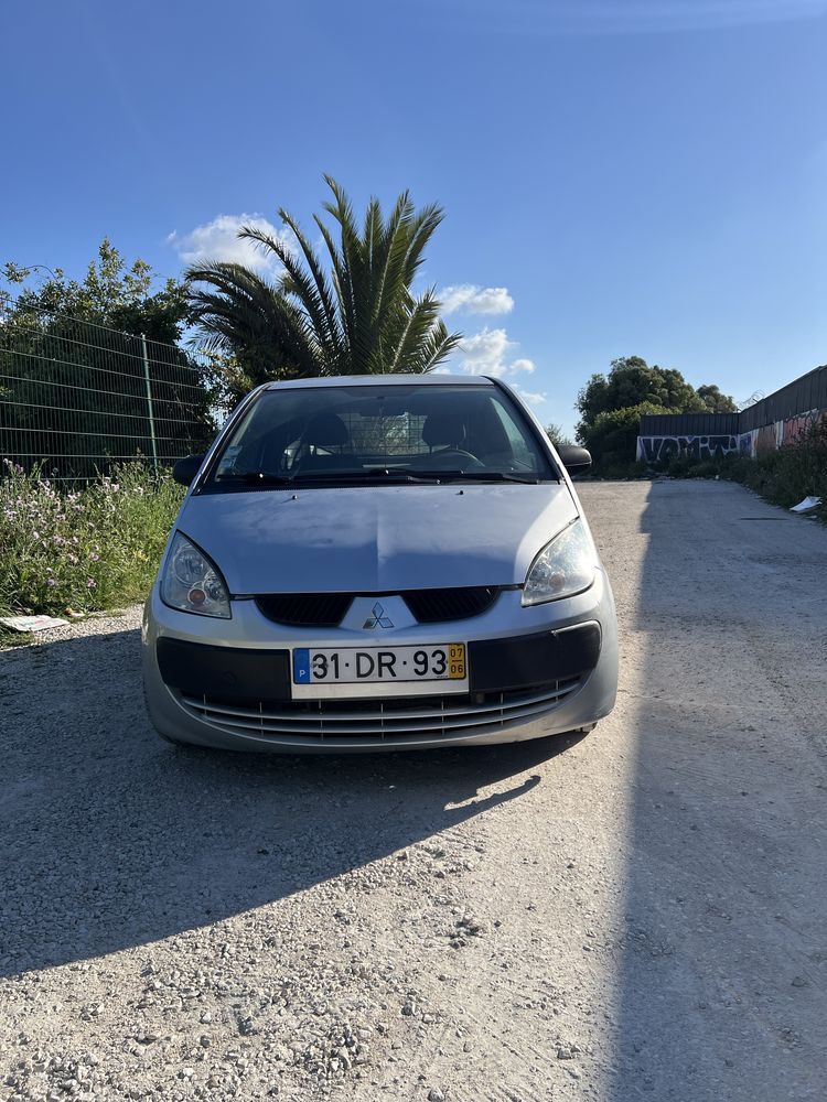 Mitsubishi colt 1.5 DiD Comercial