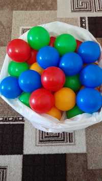 Кульки пластикові (26 шт)