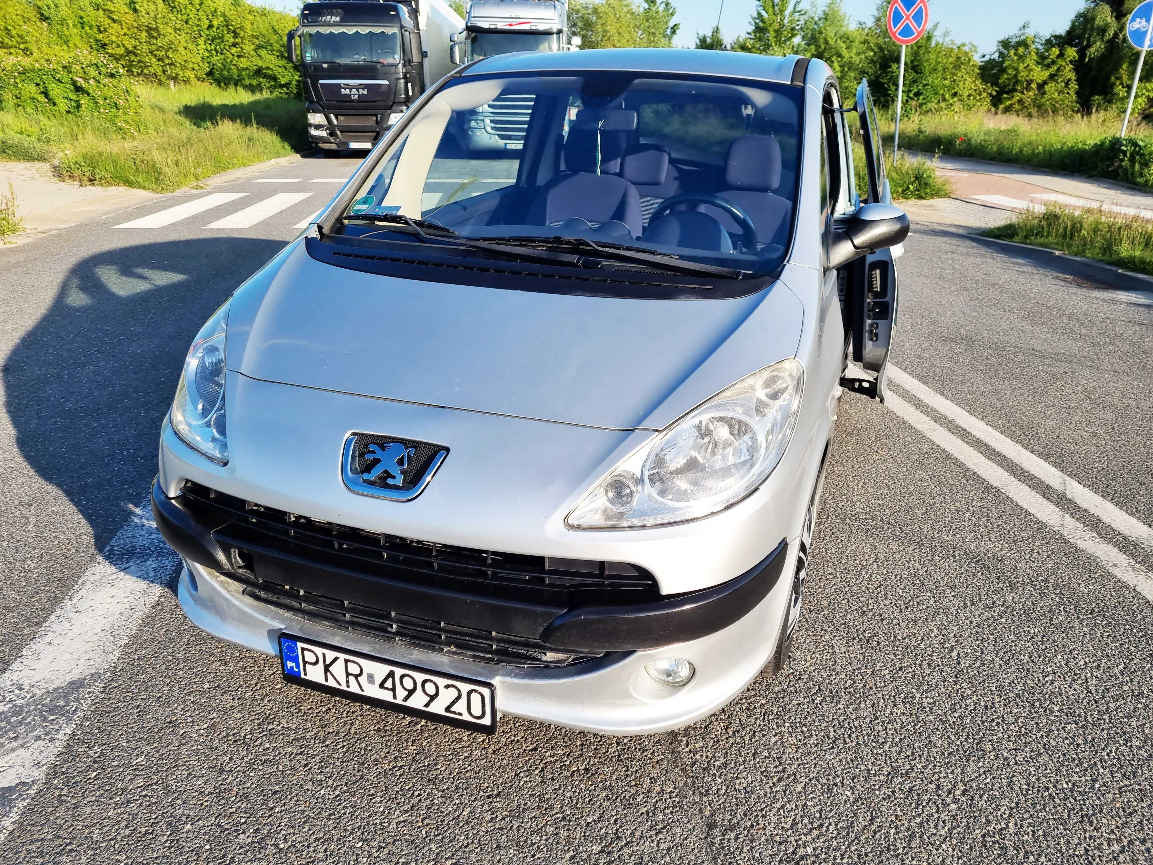 Peugeot 1007 1.6 16V 2005 - 106.000km AUTOMAT, Elektryczne Drzwi !