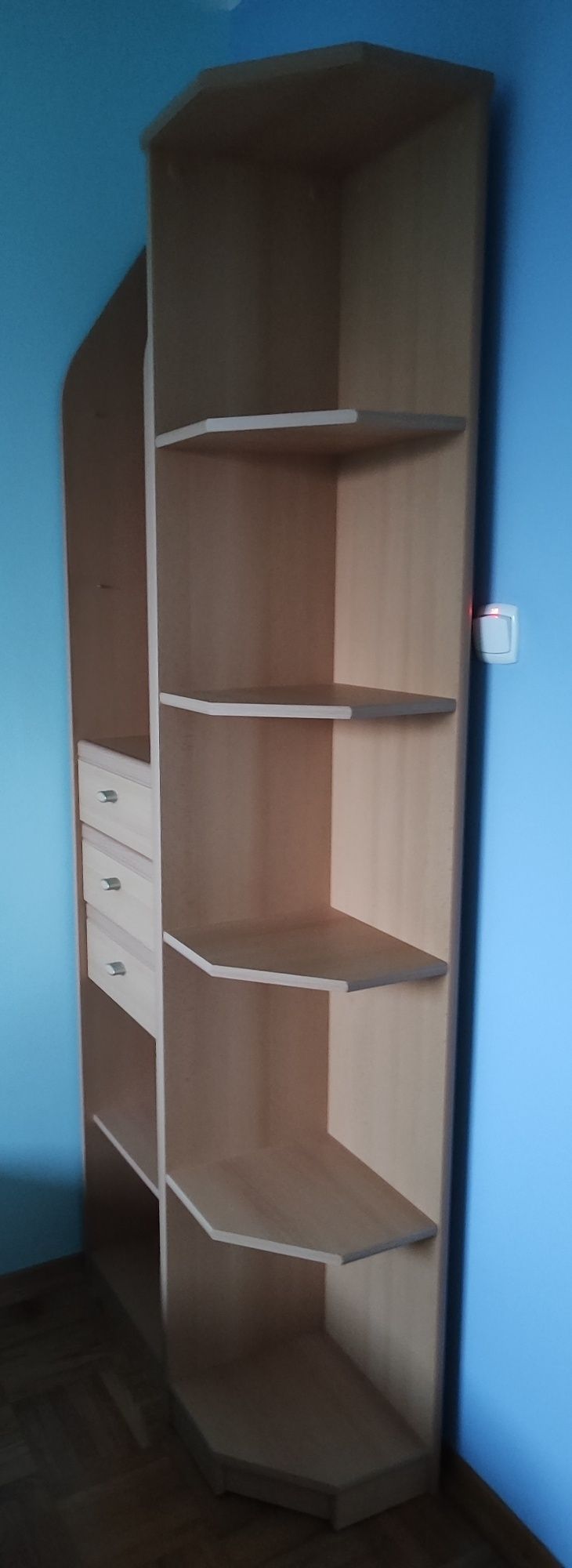 2 szafki pokojowe, z szufladami i narożna