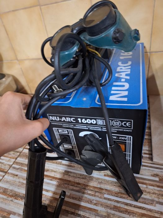Maquina de Soldar Nu-Arc 1600