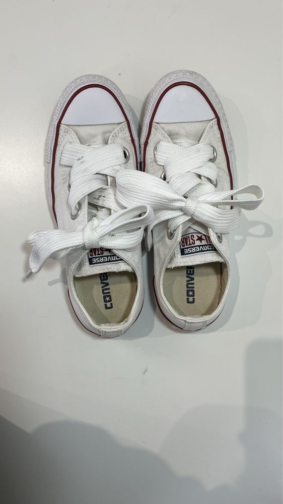 Білі кеди converse