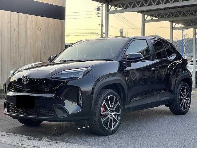 Wynajem Toyota Yaris Cross Hybrid Black - Wypożyczalnia Samochodów SUV