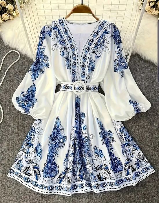 Плаття імітації вишивки