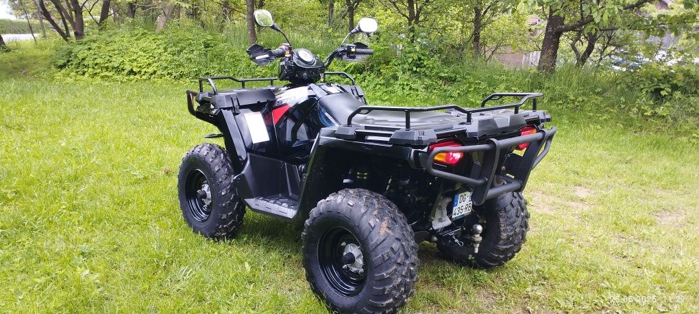 Polaris sportsman 570  forest 4x4