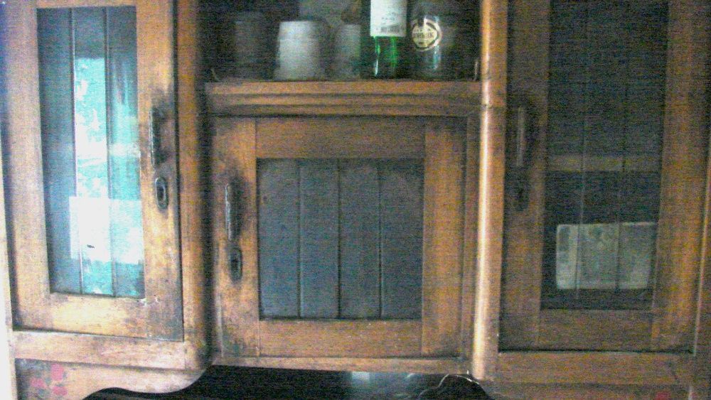 Антикварный буфет старинная мебель под реставрацию.
