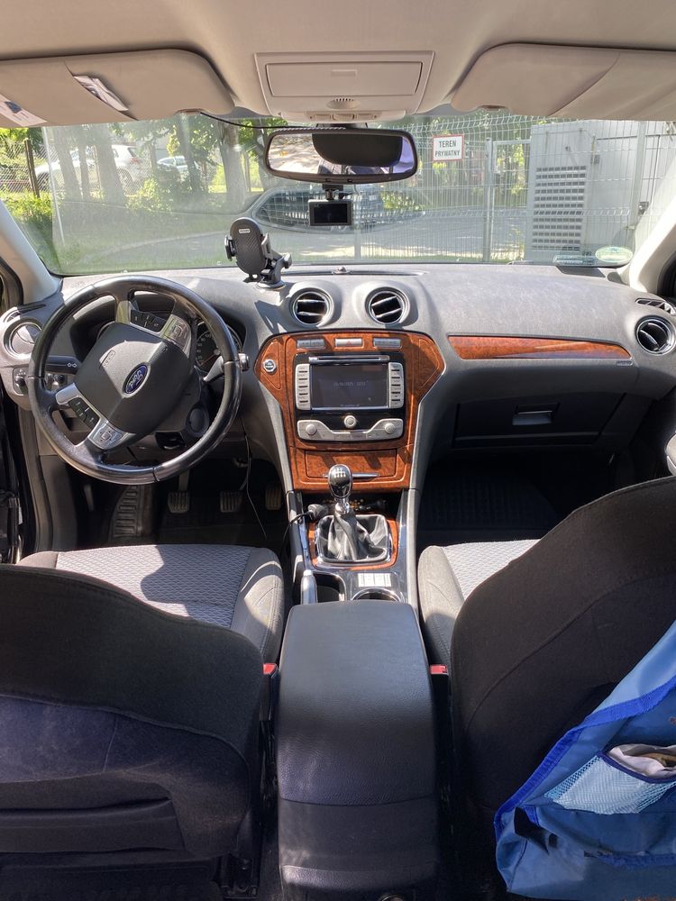 Sprzedam Forda Mondeo MK4 2.5 turbo benzyna + instalacja gazowa BRC
