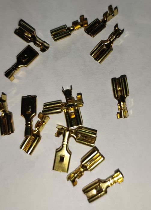 Terminais Fêmea 1.5 - 0.8mm 4.8 - Caixa 15 Unidades