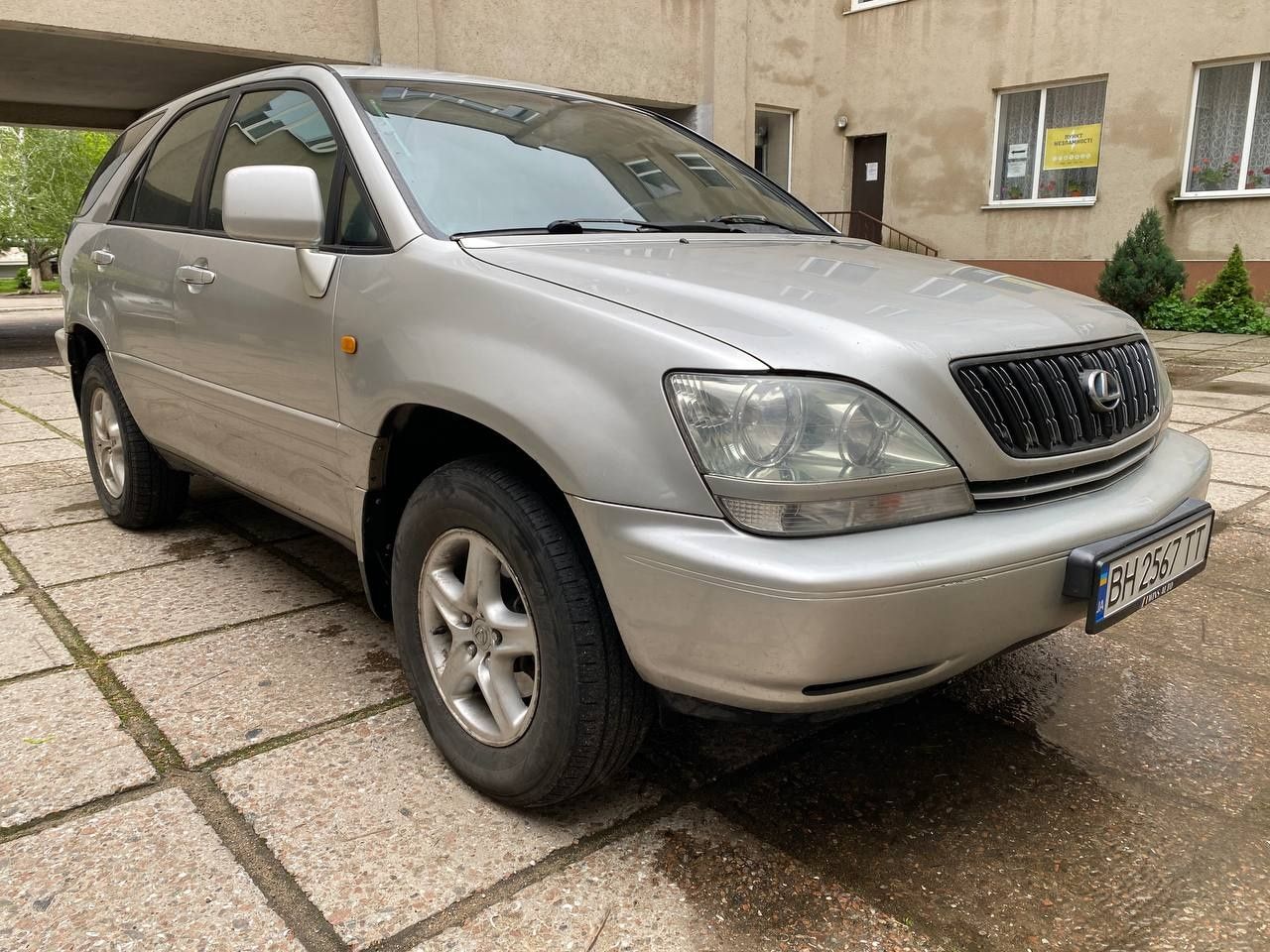 Lexus RX300 2001 год с ГБО