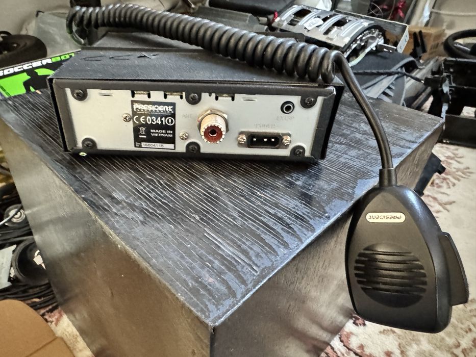 CB Radio President Johnson II 2 12/24V Sprawne
