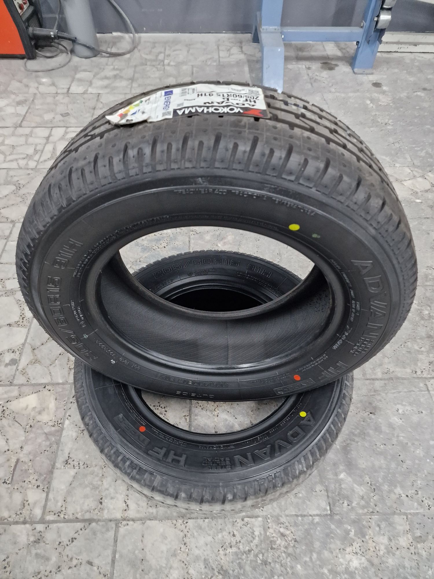 Nowe opony retro Yokohama A008s 205/60 r15