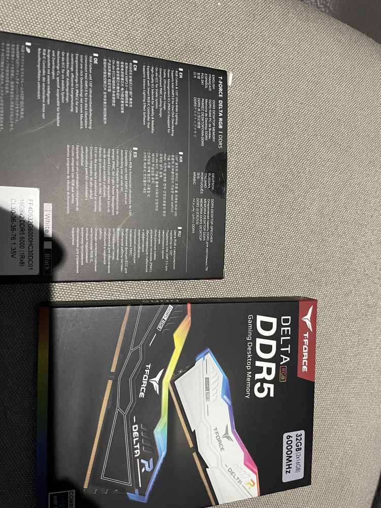 Memoria ram 4x 16gb - DDR5 64gb, 6000mhz, cl30, T-Group RGB