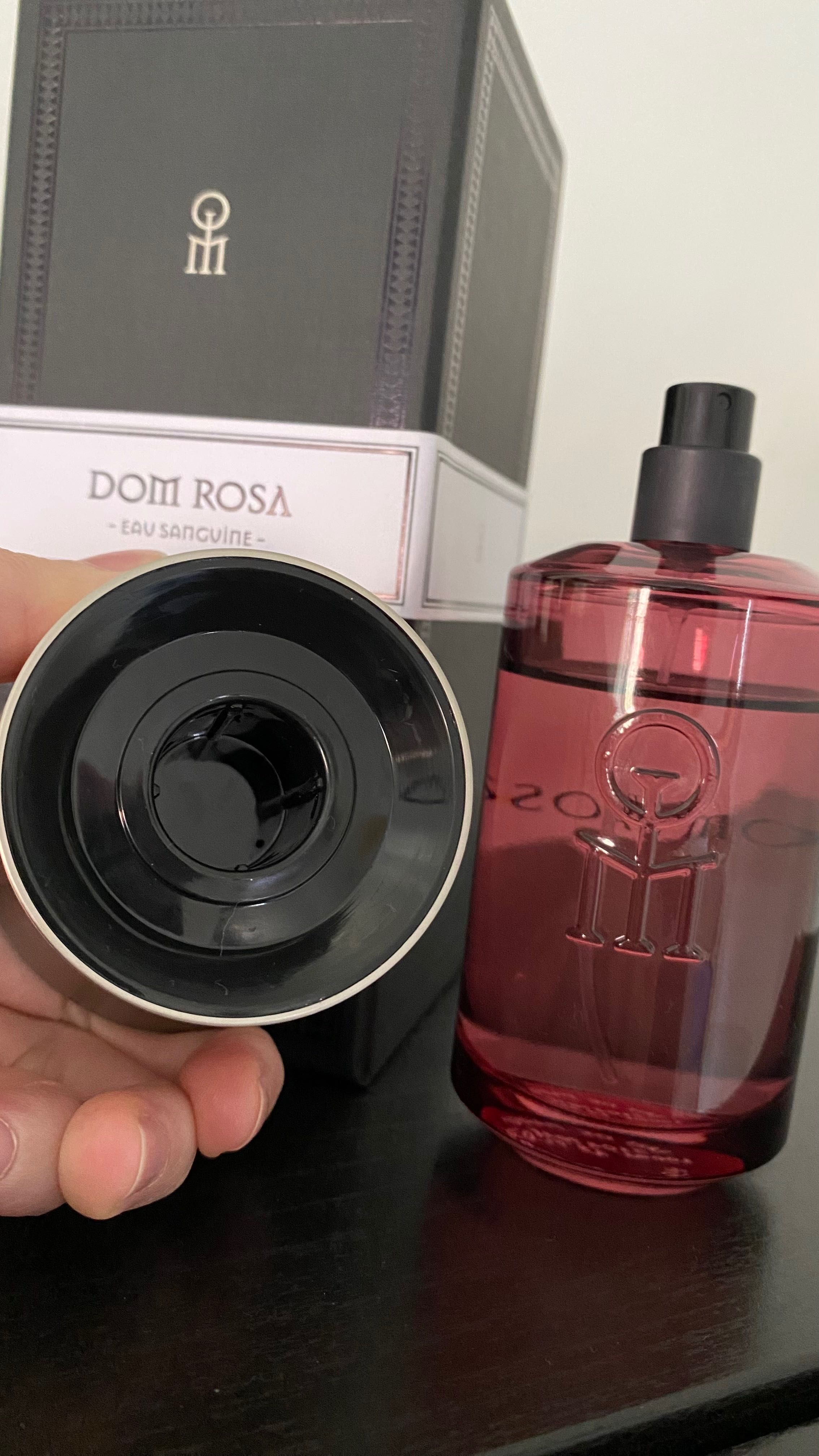 Парфуми les liquides imaginaires dom rosa