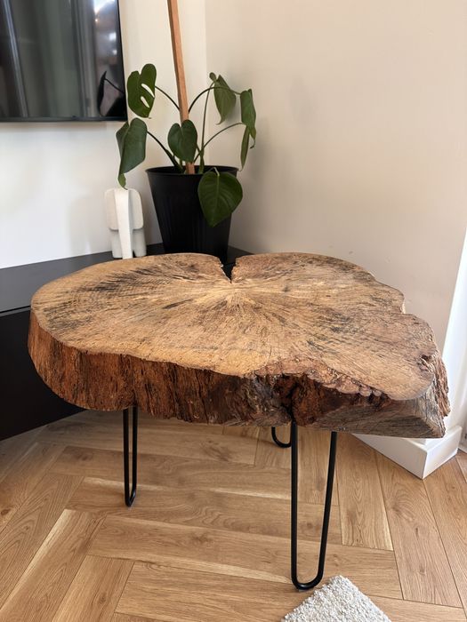 Stolik kawowy z plastra dębu – unikatowy, loft, handmade