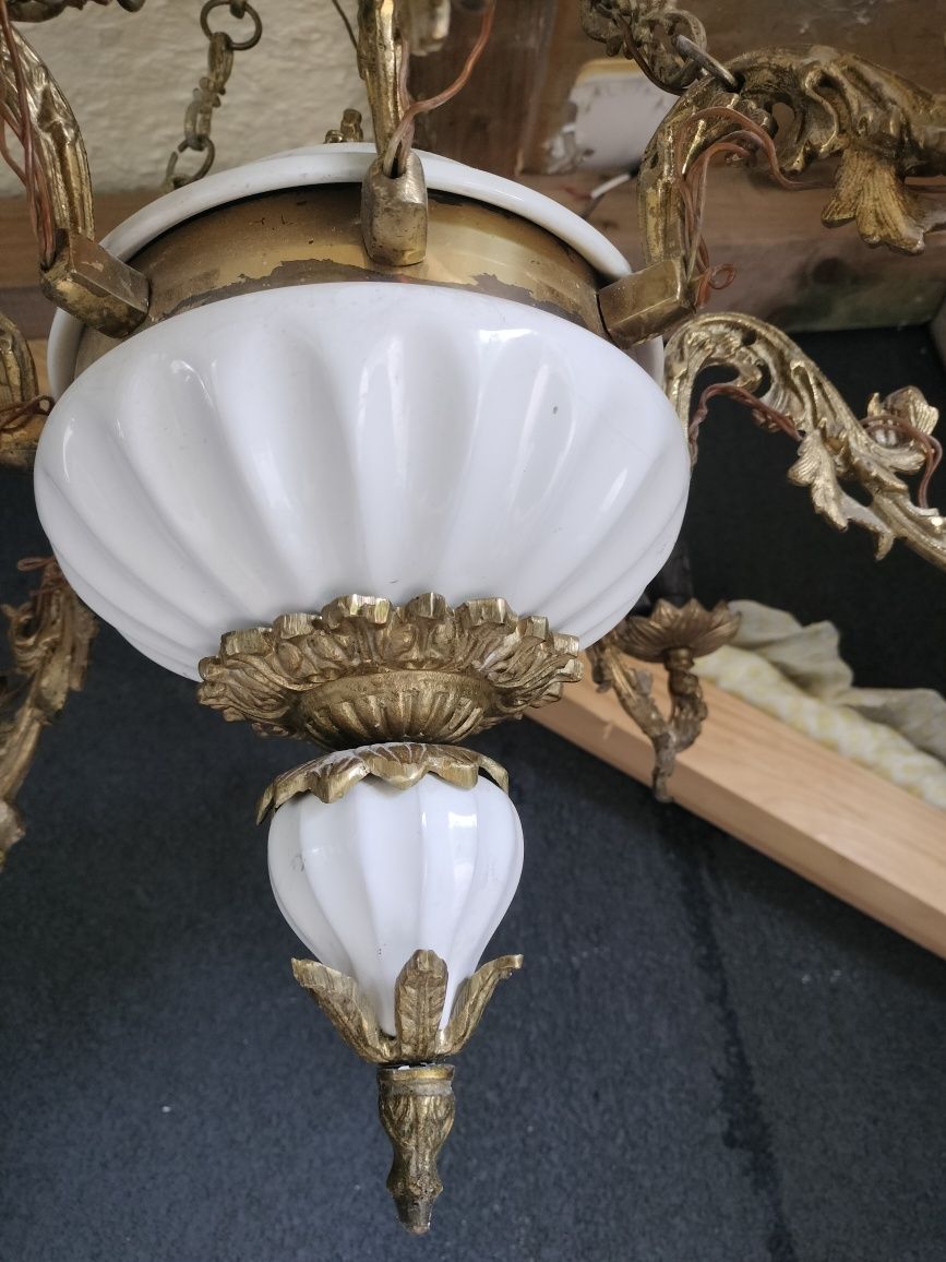 Lampa sufitowa pałacowa