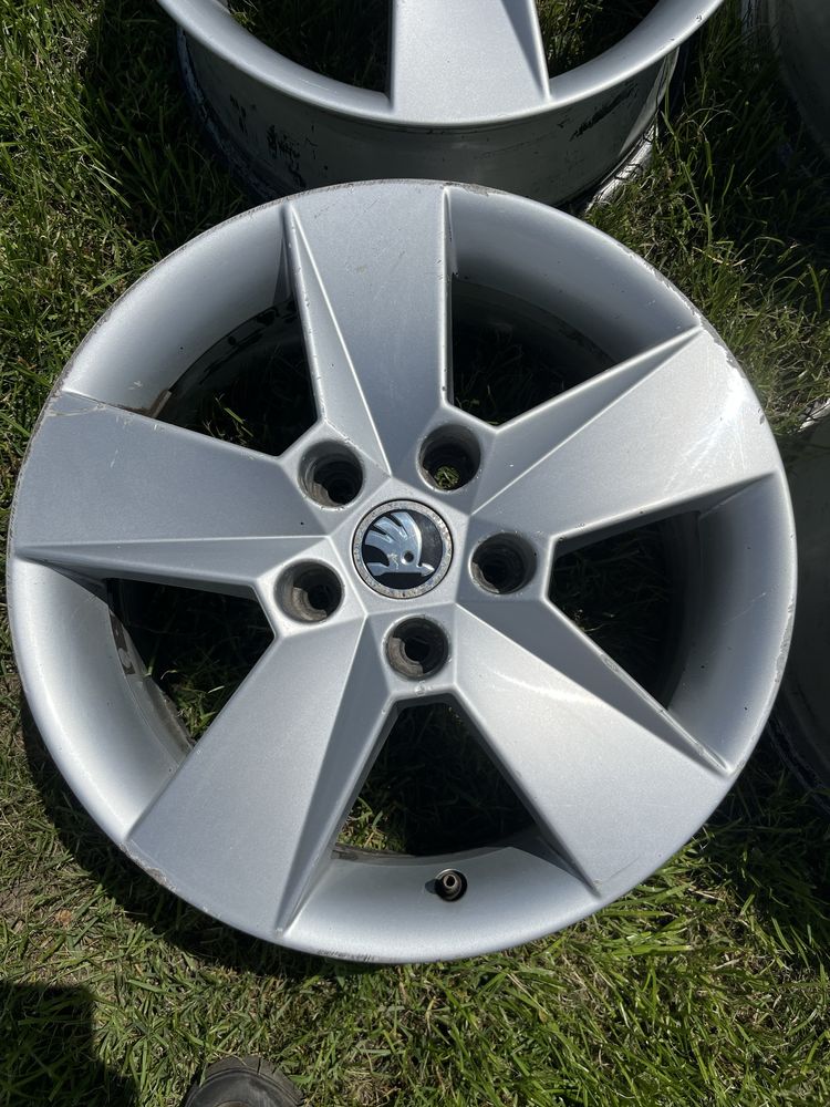Диски Skoda R16 5/112 Octavia A5, A7, Rapid, Superb.