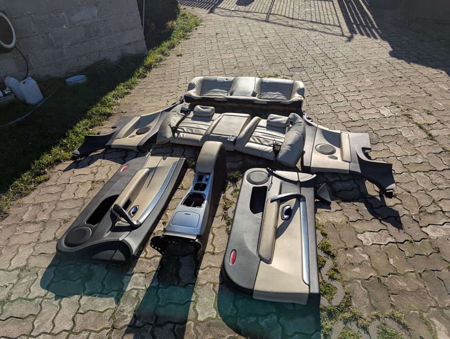 skórzana kanapa tylna i wnętrze do Renault Laguna III Coupé