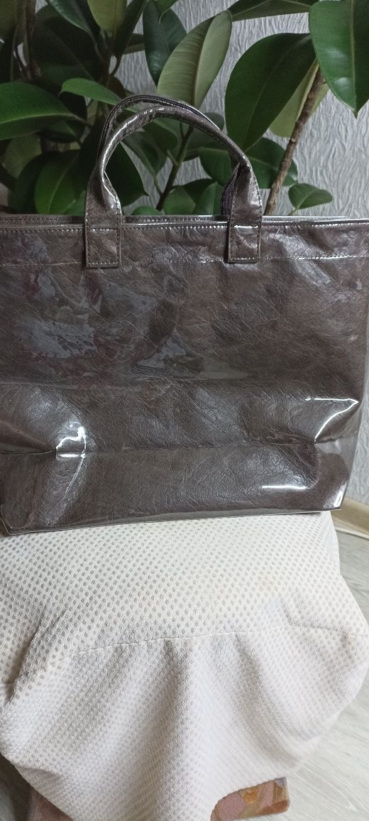 Продам сумки и шоппер.