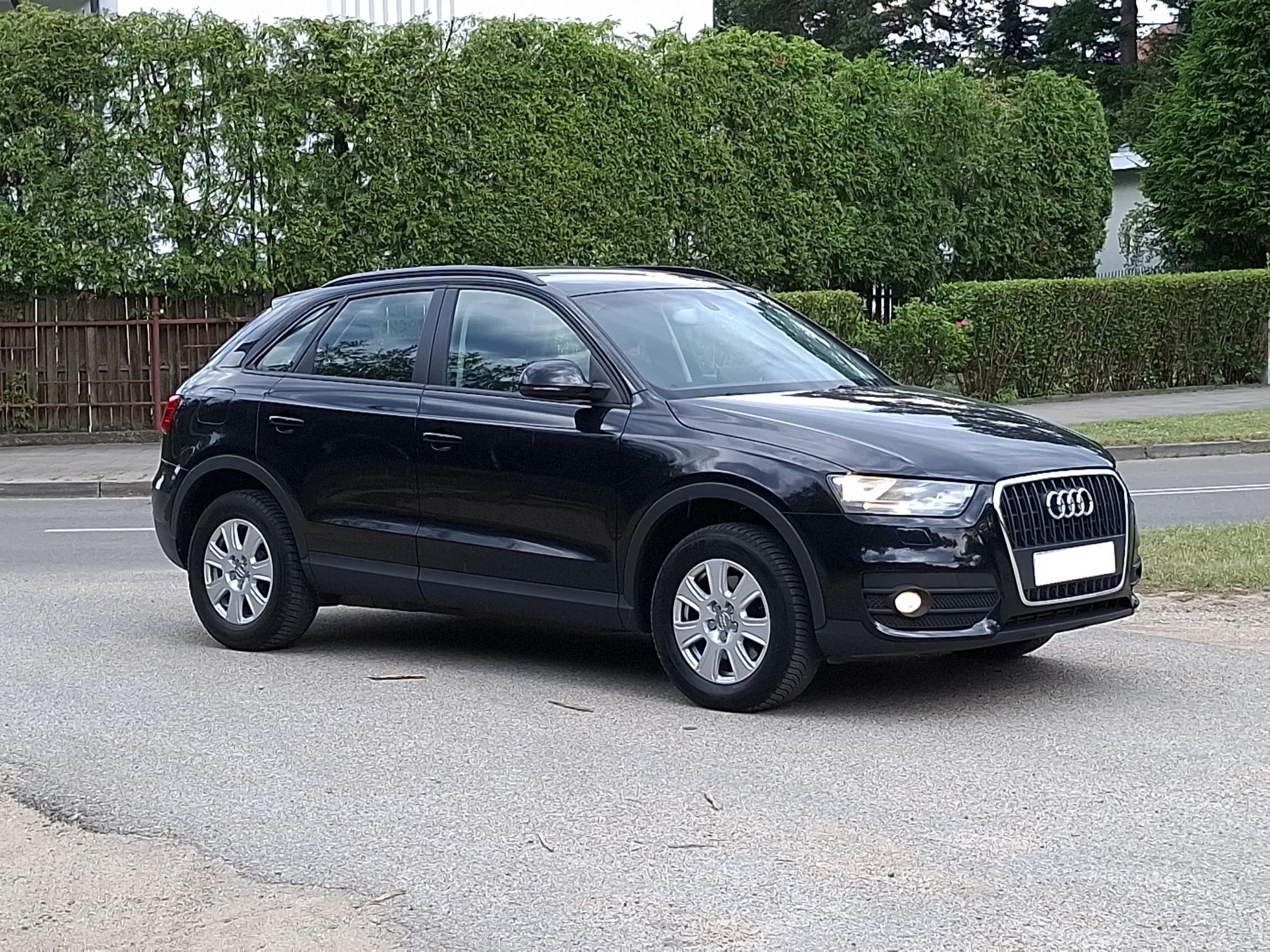 Audi Q3 PREMIUM niski przebieg!! JAK NOWA!!