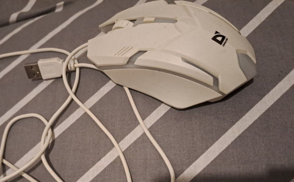 mysz do laptopów lub komputerów