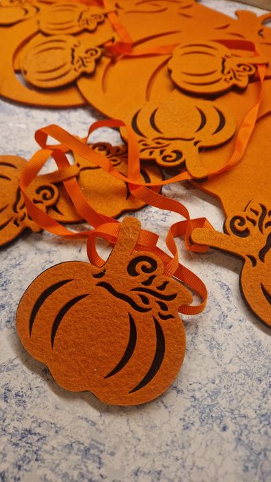 Zestaw halloweenowych dekoracji podkładki foremki silikonowe girlanda