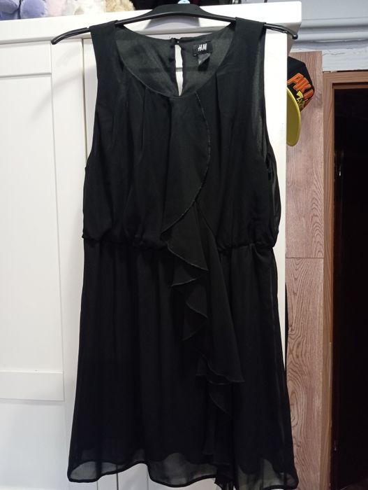 Sukienka mała czarna