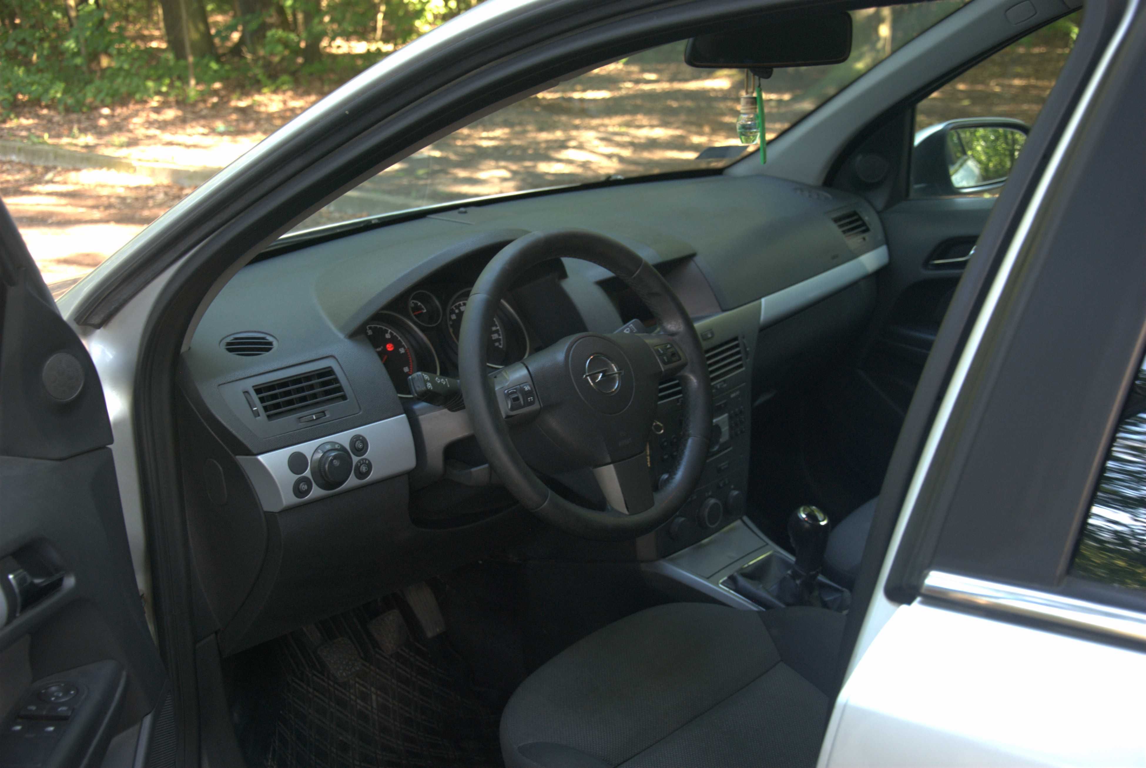 Opel Astra H | 1.3 CDTI | Salon Polska