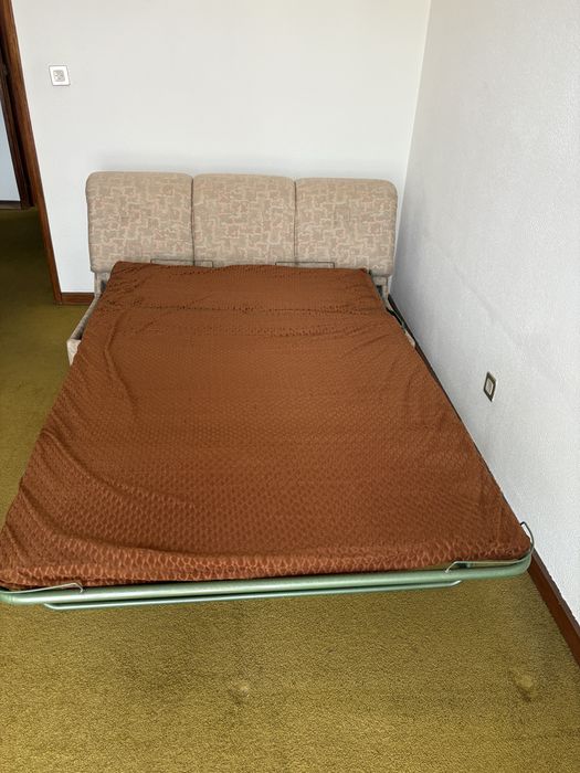 Sofá cama de lugares