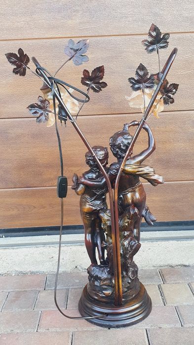 Lampka nocna  sygnowana August Moreau