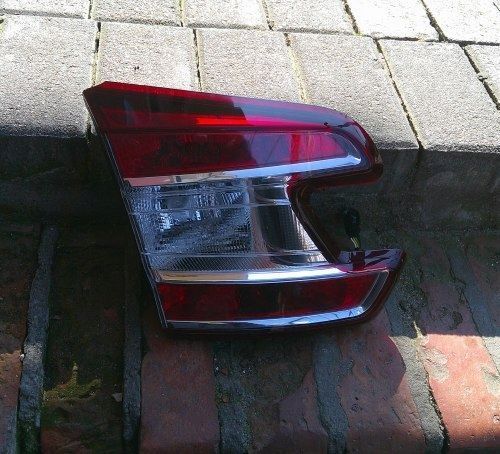 RENAULT MEGANE III KOMBI 08-16 LEWA TYLNA LAMPA KLAPA ORYGINAŁ 265550028R