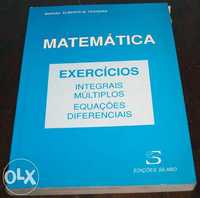 Exercícios Integrais Múltiplos - Equações Diferenciais