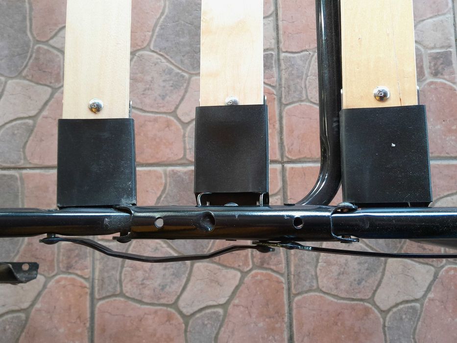 Łóżko polowe - wkład z rozkładanego tapczanu, sofy