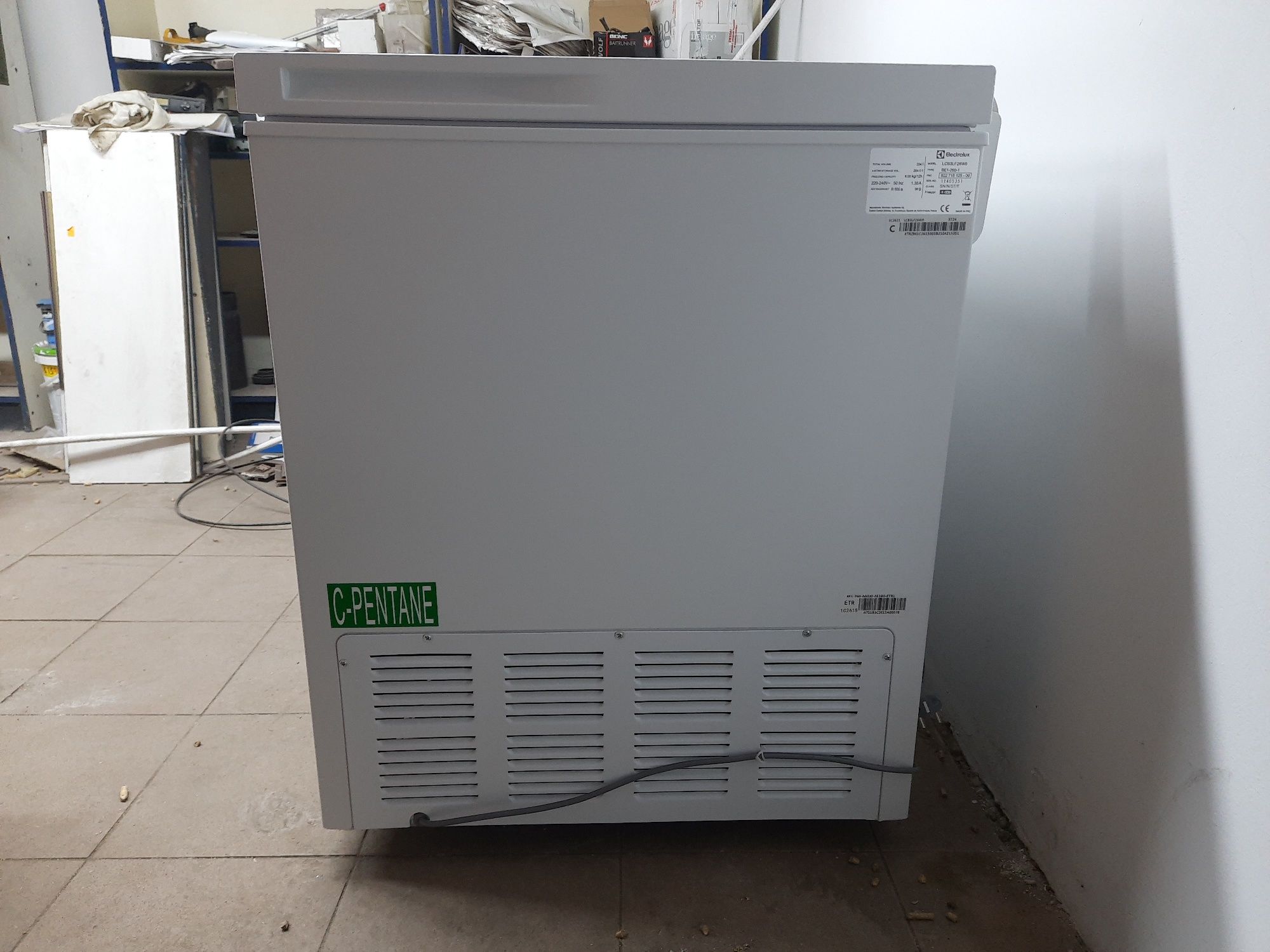 Sprzedam zamrażarkę skrzyniową 254L Electrolux El