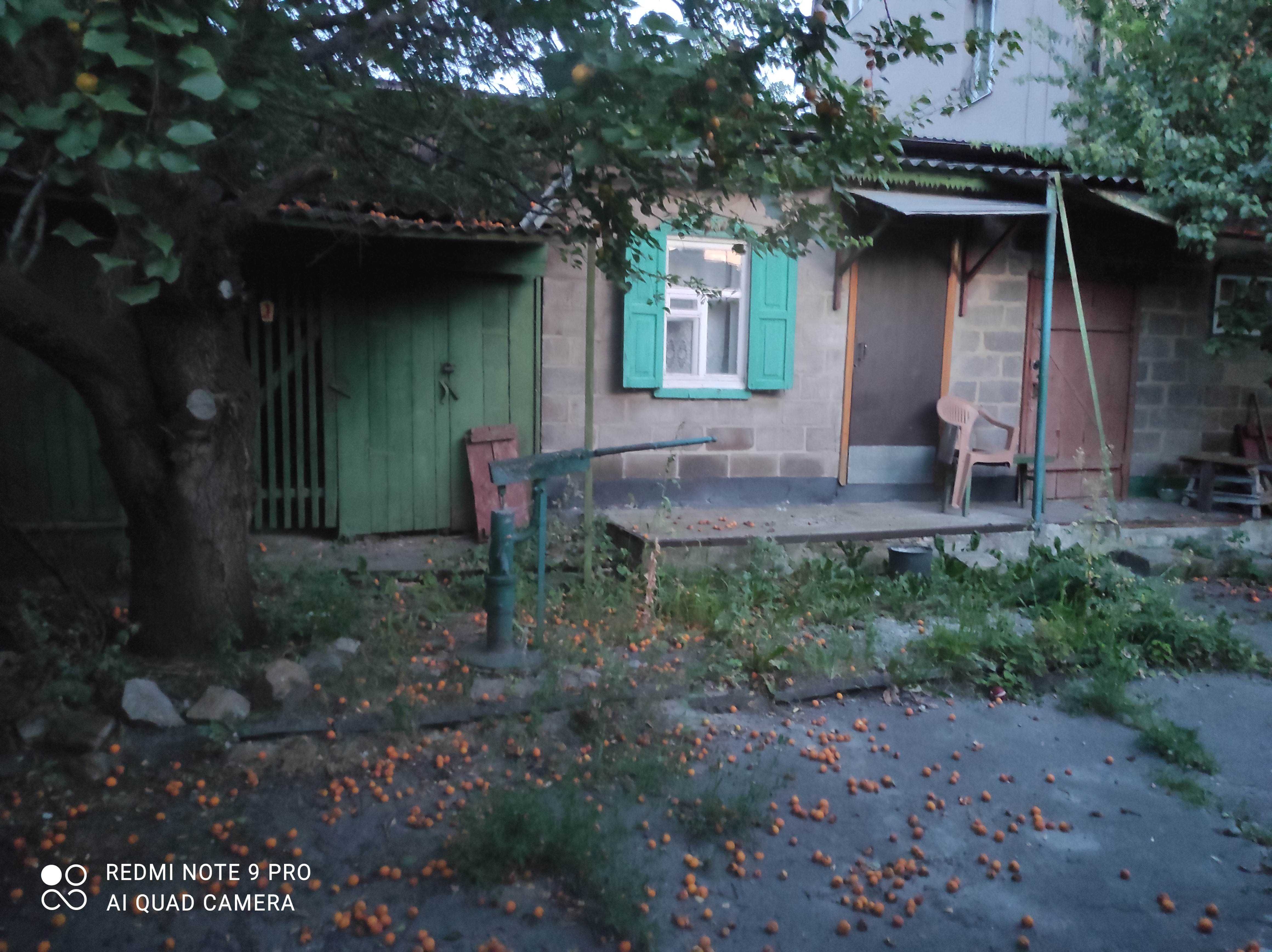 Продам СВОИ пол дома (две части)